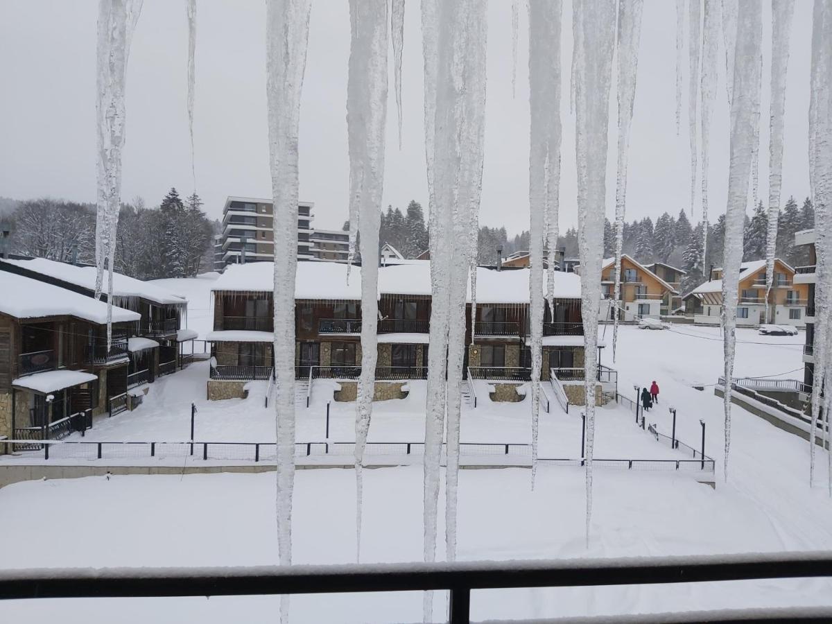Hotel Mgzavrebi Bakuriani Exterior foto